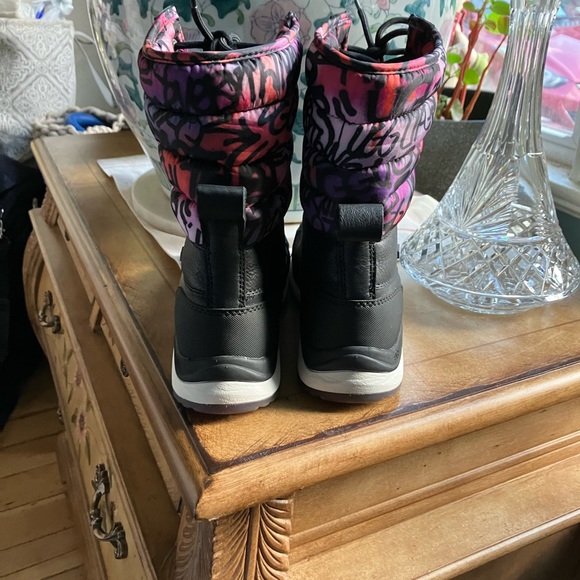 🔥New UGG waterproof dry tech boots - Picture 4 of 8